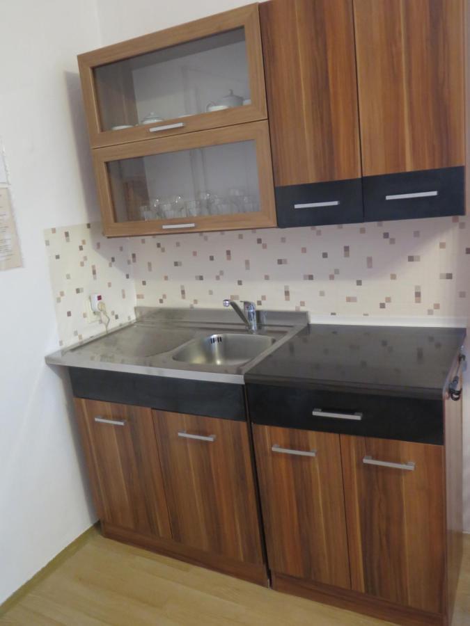 Apartman Hrubá Skála Exteriör bild